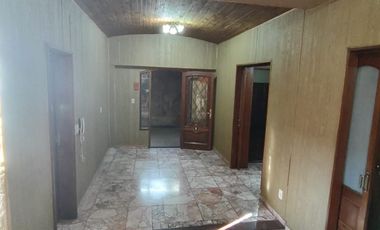 Alquilo casa en Barrio Echesortu