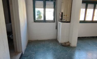 Alquilo casa en Barrio Echesortu