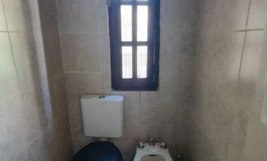 Alquilo casa en Barrio Echesortu