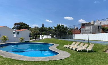 ¡Renta con opción a compra! Casa en Jiutepec Centro con Vigilancia 24/7 | Jardín Privado + Estudio 🏡🔐🌿