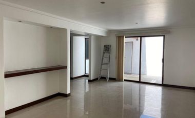 ¡Renta con opción a compra! Casa en Jiutepec Centro con Vigilancia 24/7 | Jardín Privado + Estudio 🏡🔐🌿