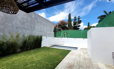 CASA CON ALBERCA EN MORELOS
