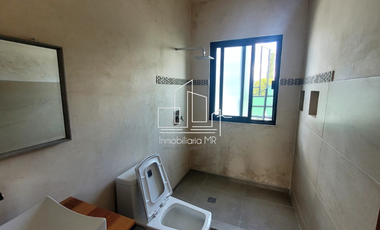 CASA CON ALBERCA EN MORELOS