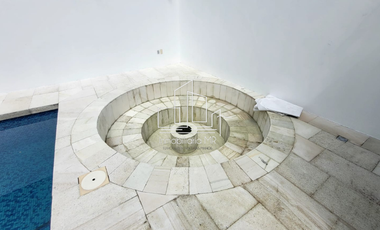 CASA CON ALBERCA EN MORELOS