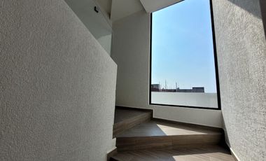 CASA CON ALBERCA EN MORELOS