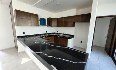 CASA CON ALBERCA EN MORELOS