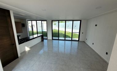 CASA CON ALBERCA EN MORELOS