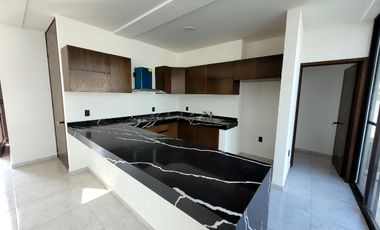 CASA CON ALBERCA EN MORELOS