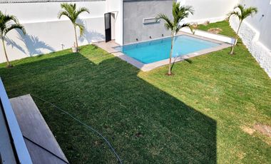 CASA CON ALBERCA EN MORELOS