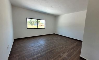 CASA CON ALBERCA EN MORELOS