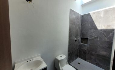 CASA CON ALBERCA EN MORELOS