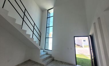 CASA CON ALBERCA EN MORELOS