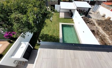 CASA CON ALBERCA EN MORELOS