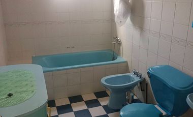 ​Arriendo en Limache!! Centro Condell, casi esquina Serrano. Casa en Arriendo en Limache  $700.000.- pleno centro, uso habitacional (conversable uso c