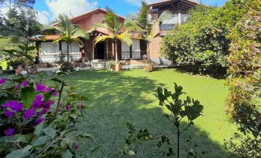 Venta De Finca con terreno Plano De 1.045 Mt2, construcción de 340 mt2, A 20 Minutos Del Aeropuerto, Rionegro, Antioquia