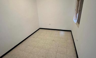 Casa de 4 pisos en venta Barrio La Selva, Cali