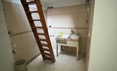 Casa de 4 pisos en venta Barrio La Selva, Cali