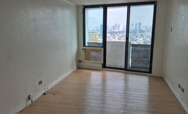 Spacious Condo for Rent in Makati Poblacion Rockwell Jupiter