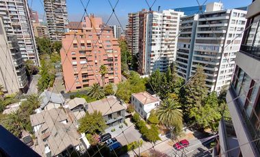 El Golf amplio y luminoso a pasos de Metro, colegios, Iglesia y oficinas.