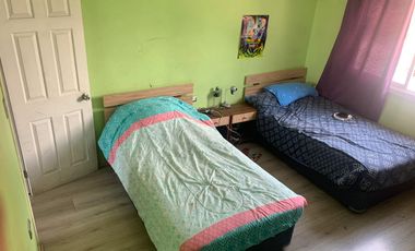 Casa 3 Dorm 2 Baños Estacionamientos ,Macul