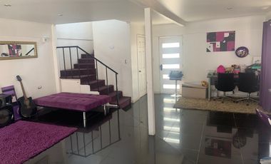 Casa 3 Dorm 2 Baños Estacionamientos ,Macul