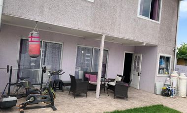 Casa 3 Dorm 2 Baños Estacionamientos ,Macul