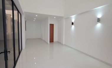 Locales Comerciales en Venta en Bujío Histórico – Nuevo Samborondón