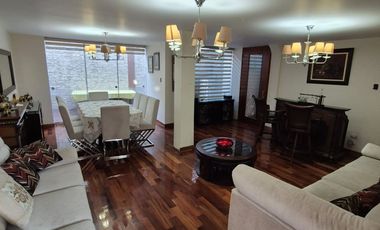 Casa en Alquiler en Higuereta, Surco – Ideal Oficina o Empresa – US$ 3,500 4 estacionamientos