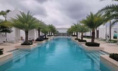 Lujosa Casa de Estreno en Venta en Aires Norte – Nuevo Samborondón