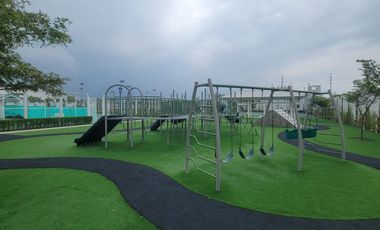 Lujosa Casa de Estreno en Venta en Aires Norte – Nuevo Samborondón