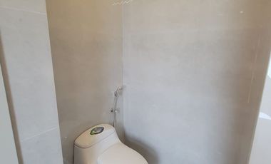 Lujosa Casa de Estreno en Venta en Aires Norte – Nuevo Samborondón