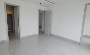 Lujosa Casa de Estreno en Venta en Aires Norte – Nuevo Samborondón