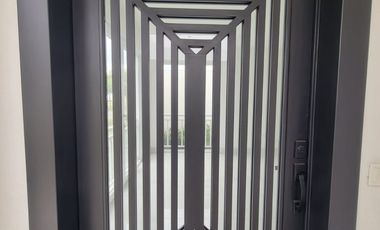 Lujosa Casa de Estreno en Venta en Aires Norte – Nuevo Samborondón