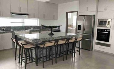 Villa vendo en la Urbanización la Herradura del mar