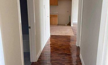 Penthouse Unit + 1 parking slot WEST OF AYALA Condominium Gil Puyat Ave, Makati City For Sale