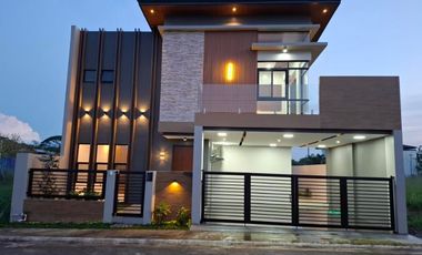 BRAND NEW 4BR HOUSE & LOT FOR SALE IN THE SONOMA RESIDENCES STA ROSA LAGUNA — NEAR NUVALI