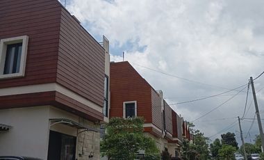 Cheap Villa area with the best Villa management in Batu city