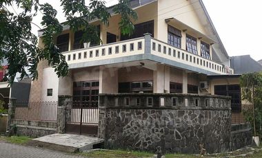 Rumah HOOK sutorejo, cocok buat di bangun ulang atau di jadikan kost