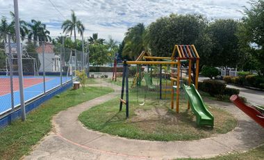 Vendemos casa en el conjunto Residencial Parques de Alejandria 3