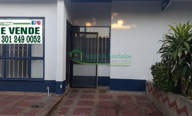 Vendemos casa en el conjunto Residencial Parques de Alejandria 3