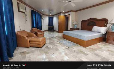 RESIDENTIAL TOWNHOUSE for rent in Mandaluyong City