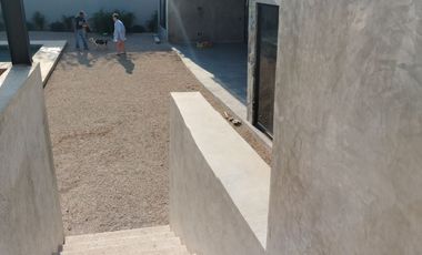 TEPOZTLÁN CON ESCRITURAS UN NIVEL EN PRIVADA