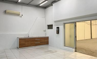 Disewakan Gudang Taman Tekno Bsd Luas Tanah 540 Meter Siap Pakai