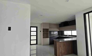 vendo hermosa casa de estreno