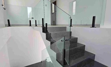 vendo hermosa casa de estreno