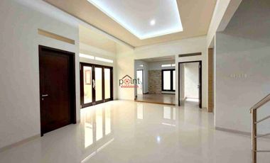 Rumah Baru Luas Mewah 2 lt di Sumber Banjarsari Solo Kota