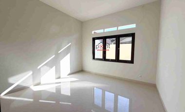 Rumah Baru Luas Mewah 2 lt di Sumber Banjarsari Solo Kota