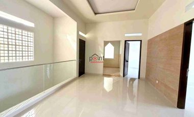 Rumah Baru Luas Mewah 2 lt di Sumber Banjarsari Solo Kota