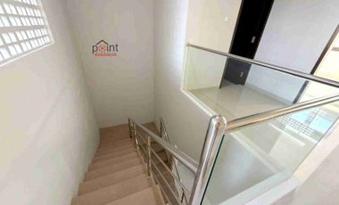 Rumah Baru Luas Mewah 2 lt di Sumber Banjarsari Solo Kota