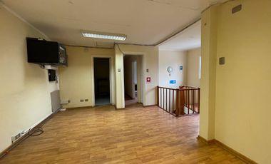Se arrienda Local Central para oficinas